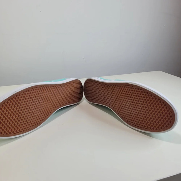 Vans Authentic Low Top Teal Unisex Sneakers Size Men's 7 Women's 8.5 - Picture 12 of 13